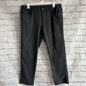 PREOWNED LULULEMON MENS ABC CLASSIC FIT PANTS BLACK SIZE 40